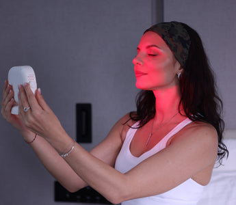 Rood licht therapie tegen acne en puistjes: werkt het echt?