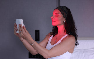 Rood licht therapie tegen acne en puistjes: werkt het echt?